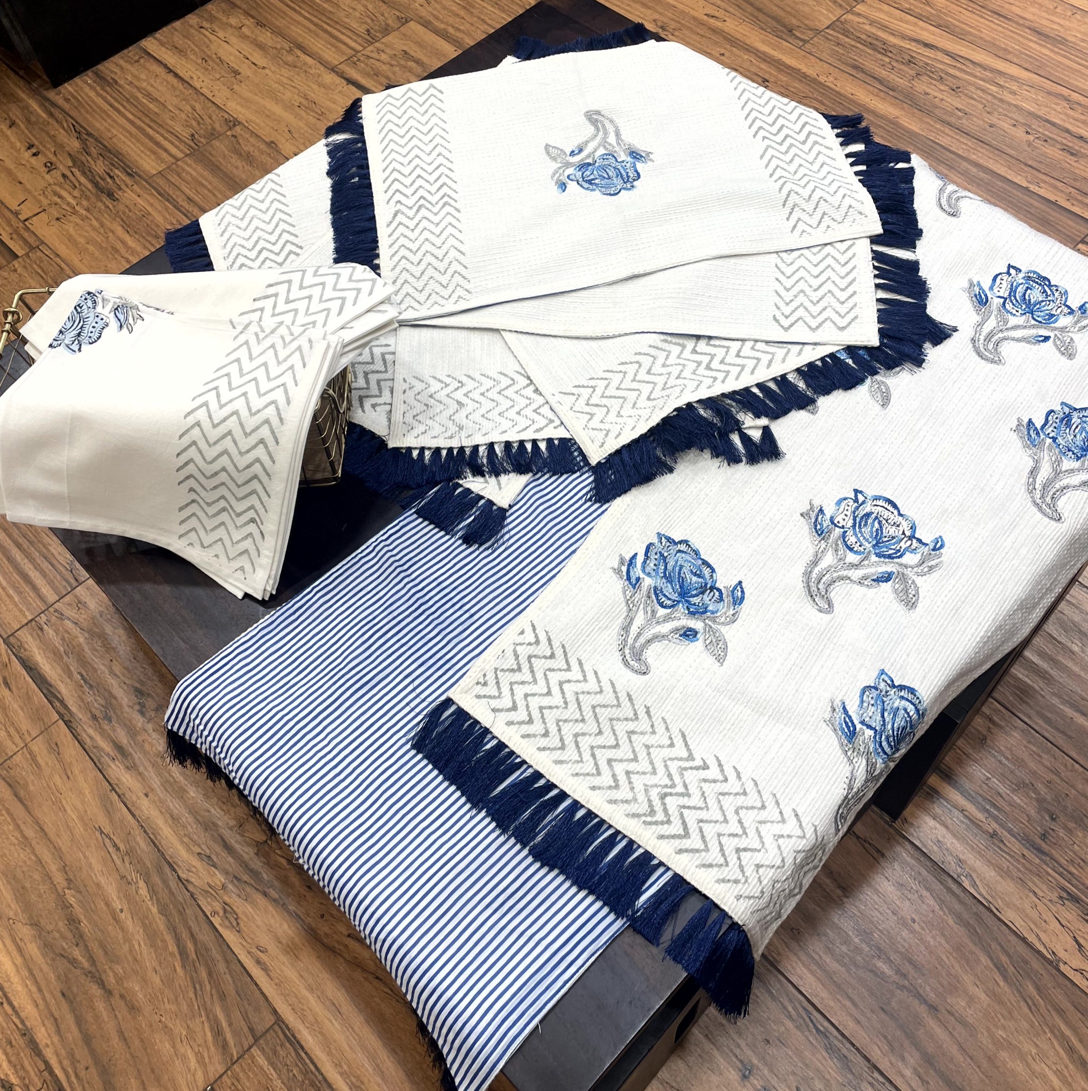  Azure Blossom Complete Dining Set