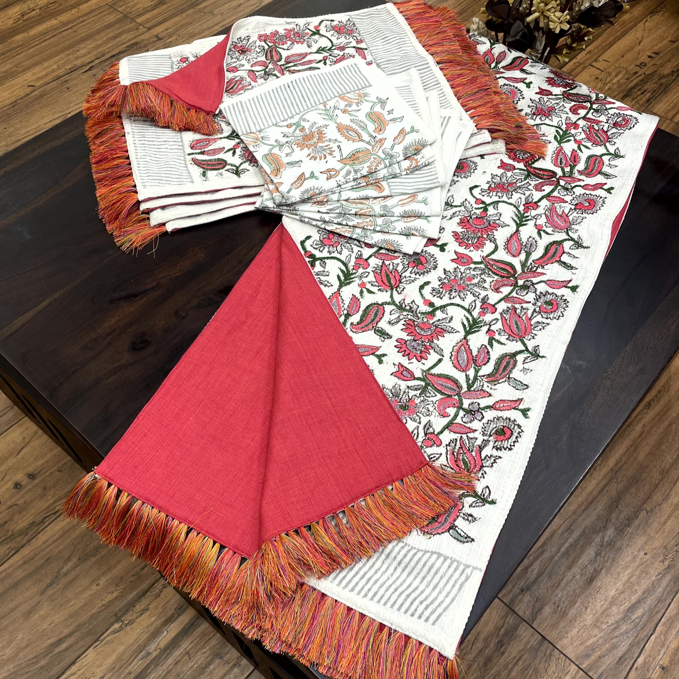  Marigold Harvest Complete Dining Set