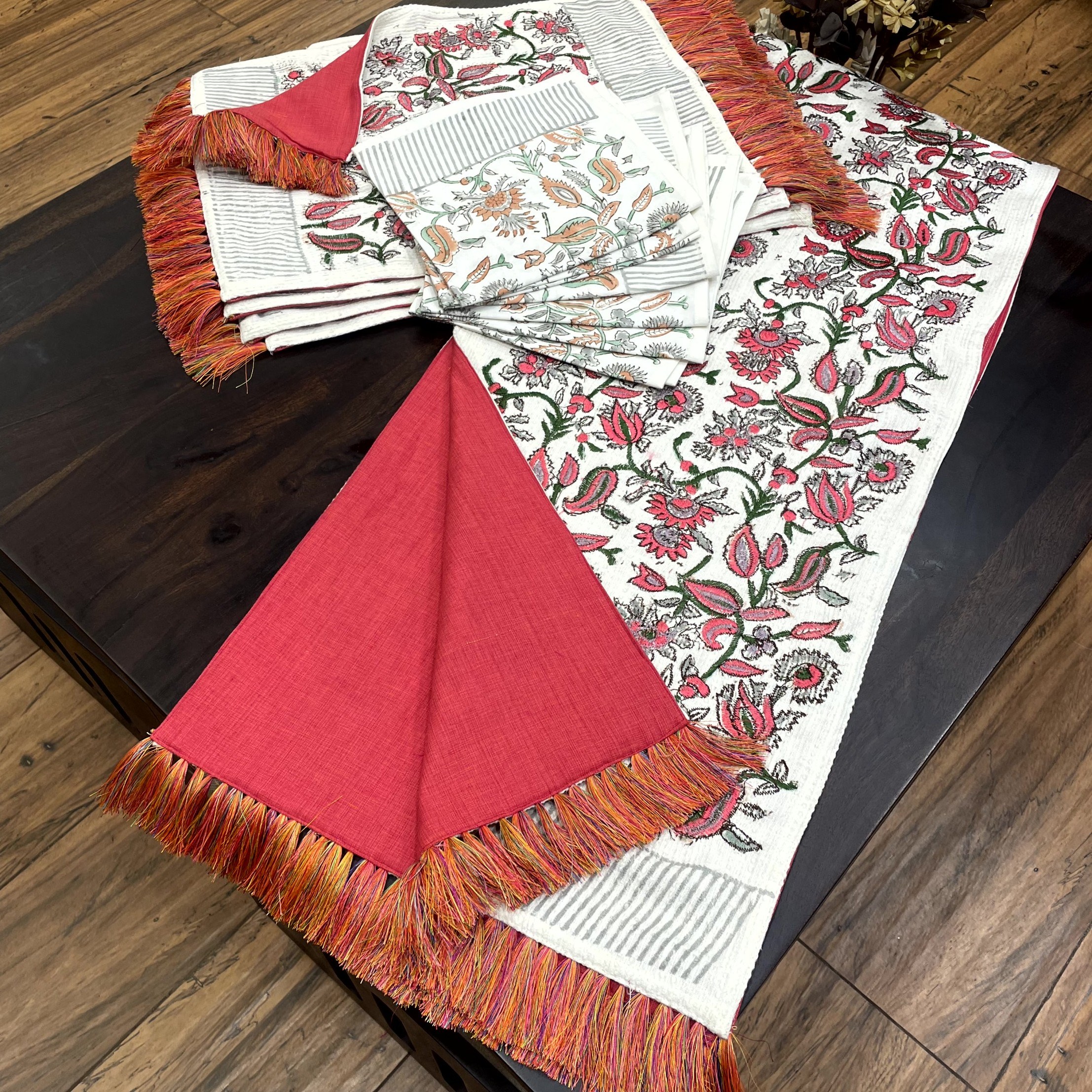  Marigold Harvest Complete Dining Set