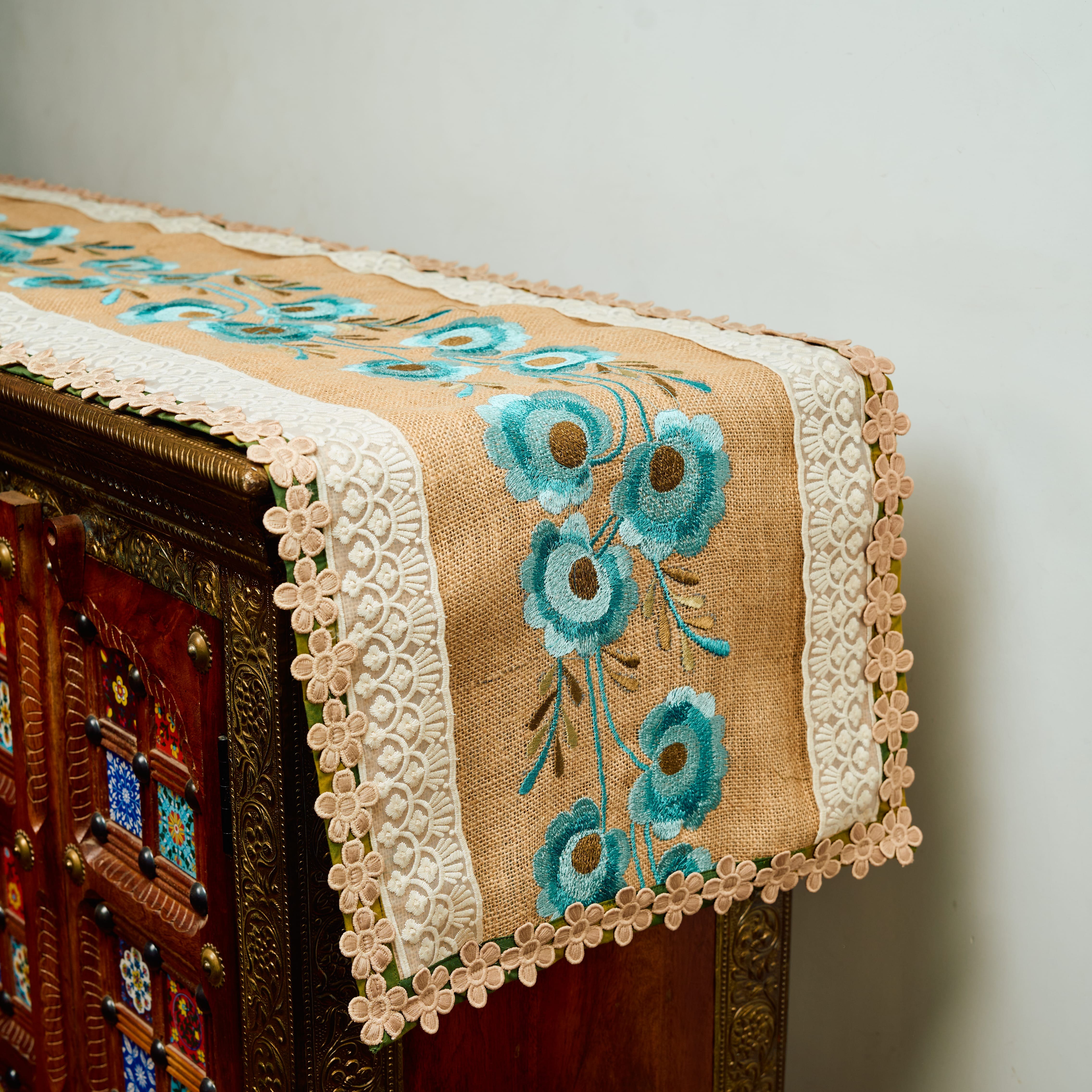 Meadow Breeze Embroidered Jute Runner